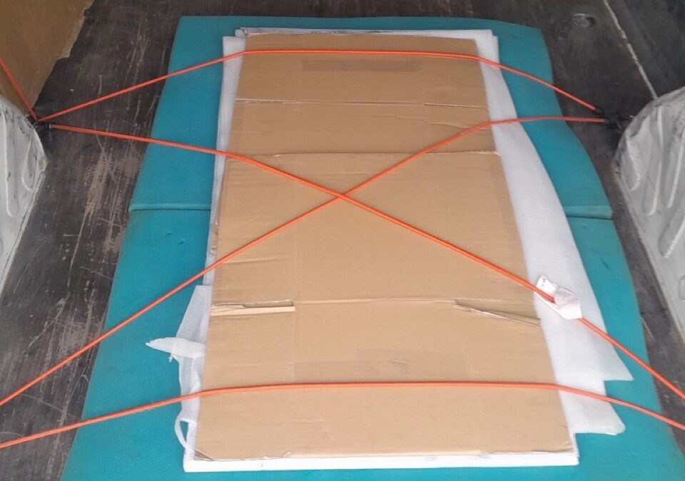 Specjalistyczny transport dedykowanej płytki na zamówienie